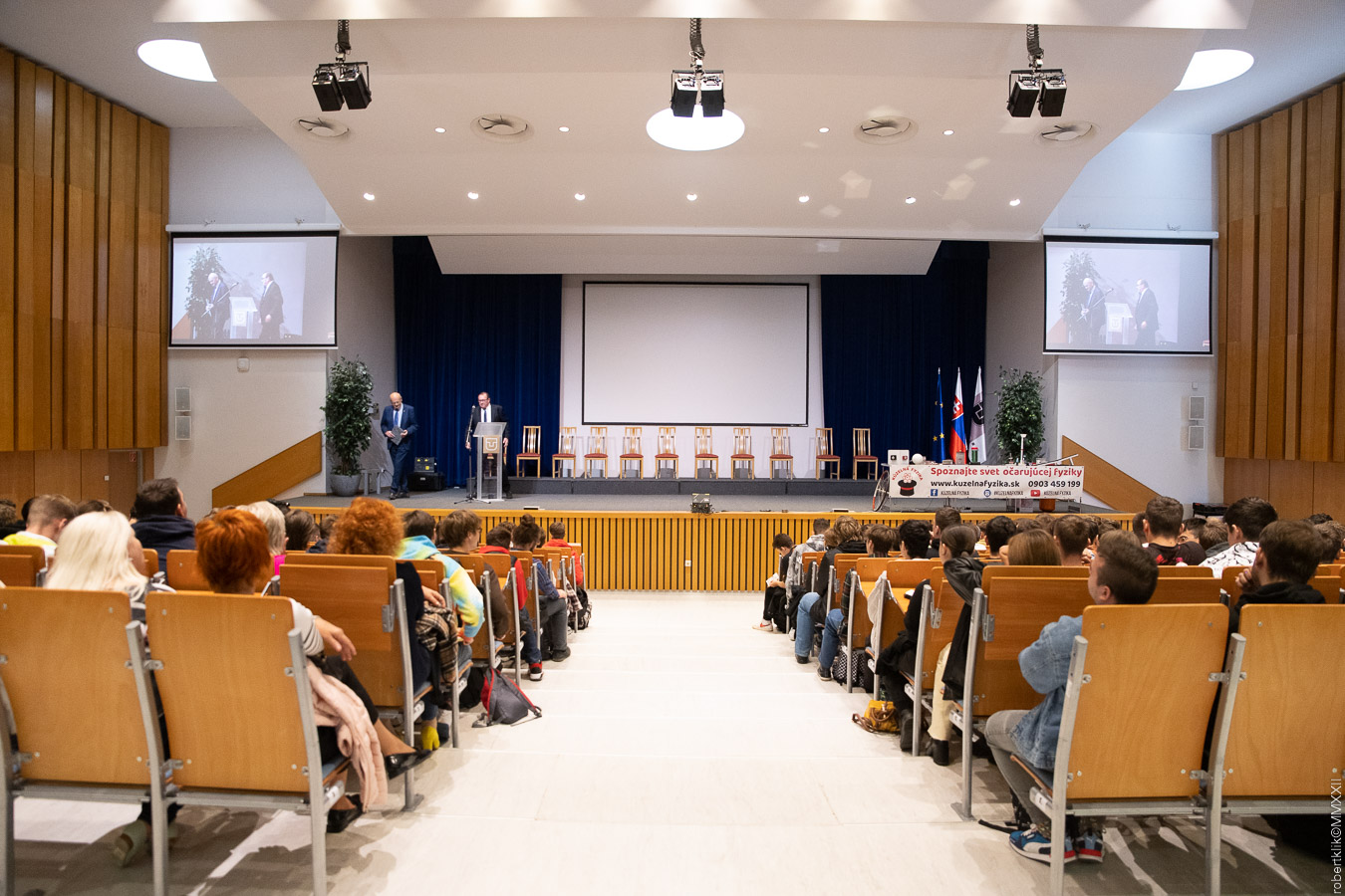 Deň otvorených dverí na Technickej univerzite v Košiciach aj v tomto roku 12. októbra prilákal viac ako tisíc stredoškolákov.